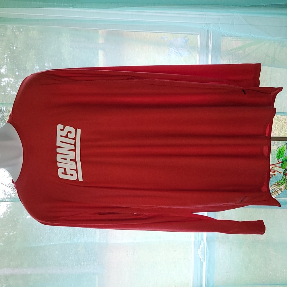 NWOT Giants long sleeve